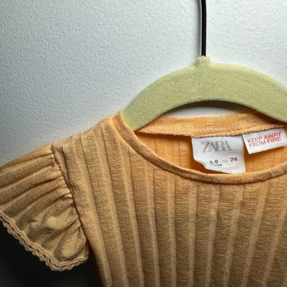 Apricot/Orange ZARA baby girl top. 6/9 months - Picture 3 of 5